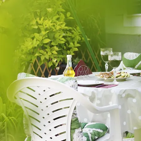 شقة Lavel تروغير