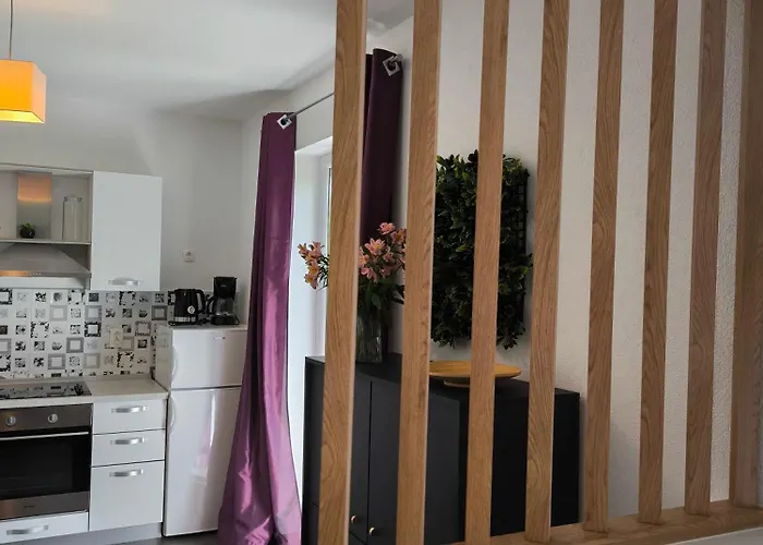 Lavel Appartement *
